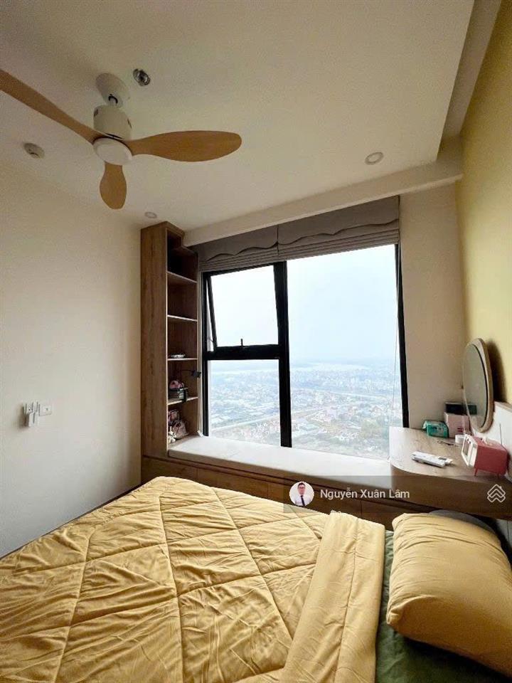 Cần bán căn 73m2 full đồ đẹp view sông hồng, giá rẻ 5.1 tỷ bao phí oasis sp  ecopark