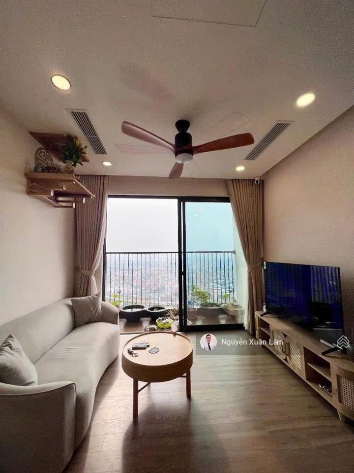 Cần bán căn 73m2 full đồ đẹp view sông hồng, giá rẻ 5.1 tỷ bao phí oasis sp  ecopark