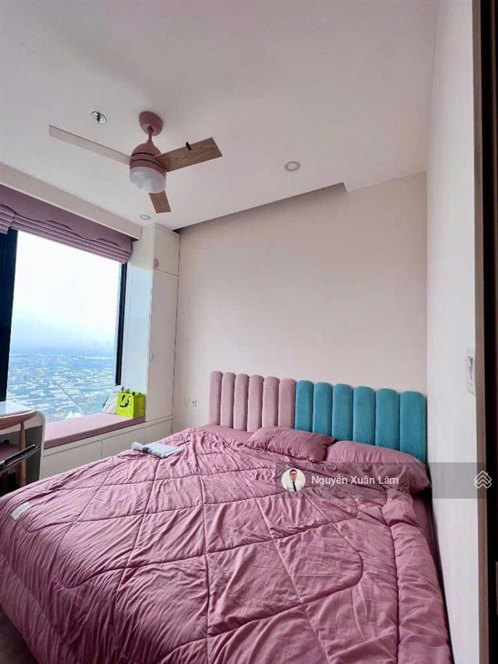 Cần bán căn 73m2 full đồ đẹp view sông hồng, giá rẻ 5.1 tỷ bao phí oasis sp  ecopark