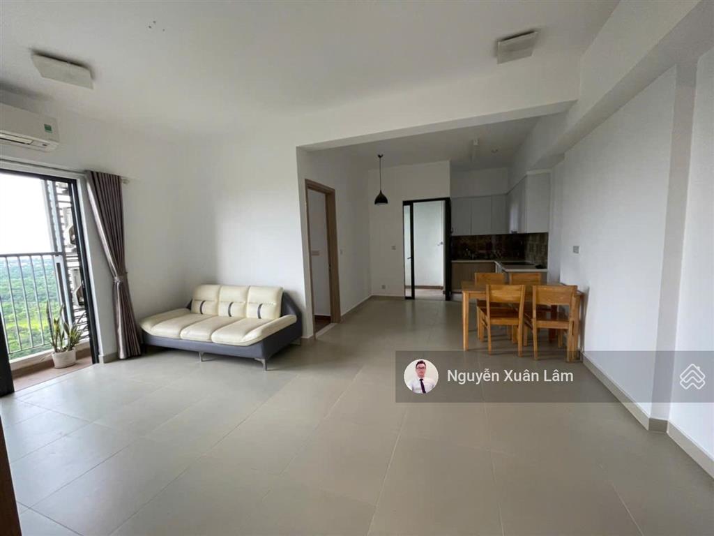 Cần bán 69m2 view sân golf và hồ thiên nga siêu đẹp long lanh, giá rẻ 4.1 tỷ bp aquabay ecopark