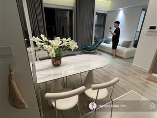 Cần bán 58m2 full đồ mới view hồ và sân golf siêu đẹp long lanh giá 4,2 tỷ bp lake 1 aquabay