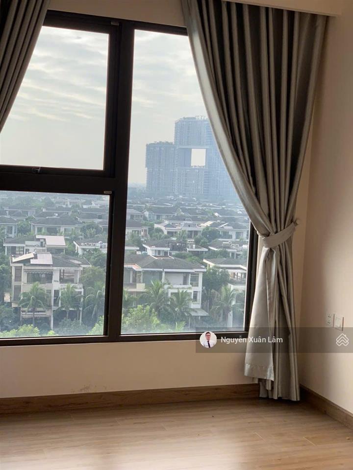 Cần cho thuê 52m2 view đảo ko đồ sơ sài giá rẻ 6 triệu oasis ecopark