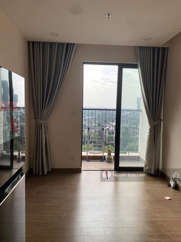 Cần cho thuê 52m2 view đảo ko đồ sơ sài giá rẻ 6 triệu oasis ecopark