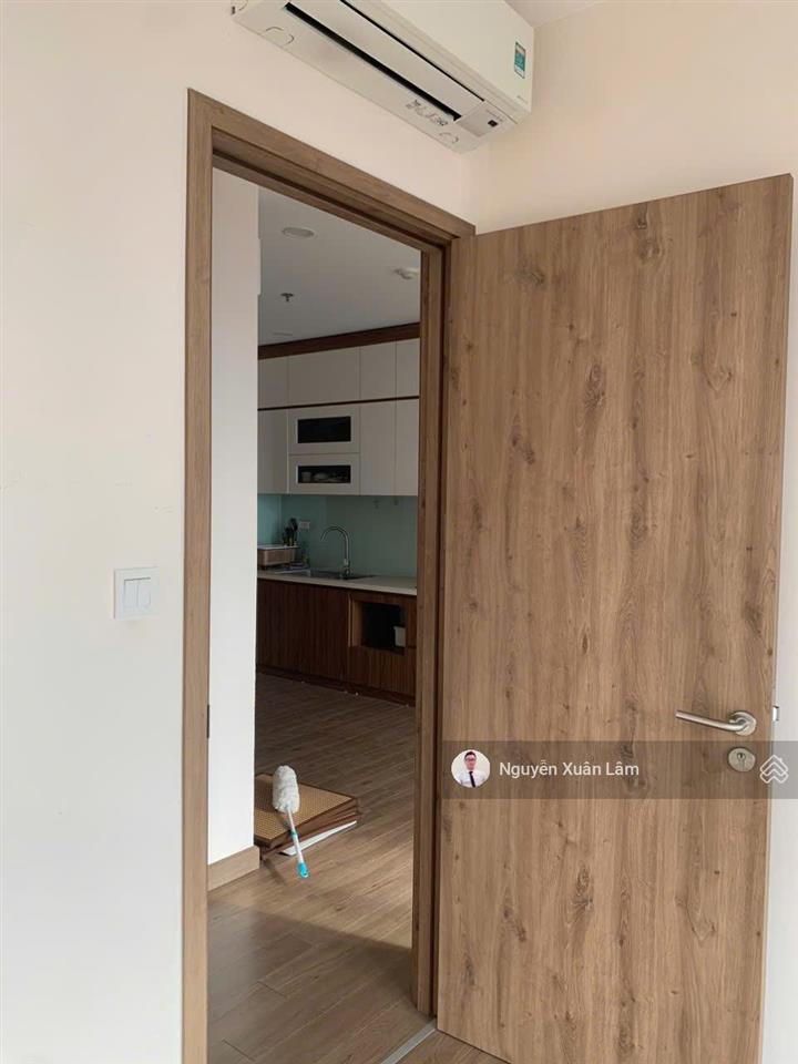 Cần cho thuê 52m2 view đảo ko đồ sơ sài giá rẻ 6 triệu oasis ecopark