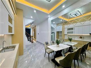 Bán nhà quang tiến, phân lô, ô tô, nội thất vip, 32m, mt4m, 6.9 tỷ.