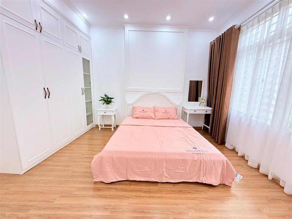 Bán nhà do nha, ô tô, lô góc, mới tinh, 35m2x5t, mt4m, 5.65 tỷ