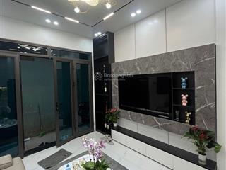 Bán nhà mới bạch mai 22/25m2 5 tầng, ngõ 3 gác gần phố giá 6.5 tỷ