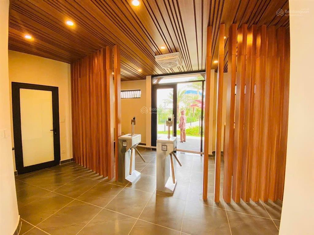 Bán lẹ 2pn  2wc tầm view quảng trường lớn đại bàng, vincom mega mall, pháo hoa the beverly solari