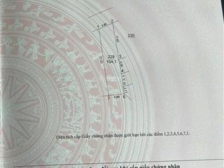 Cần bán mảnh đất thổ cư trục chính thôn hội phụ, xã đông hội. đường rộng ô tô vào tận đất.