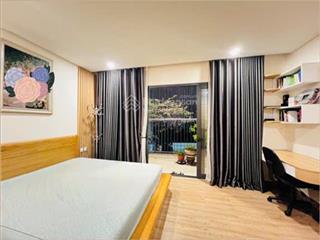 Trung tâm cầu giấy  bán nhà lô góc 3 thoáng  30m ra phố trung kính