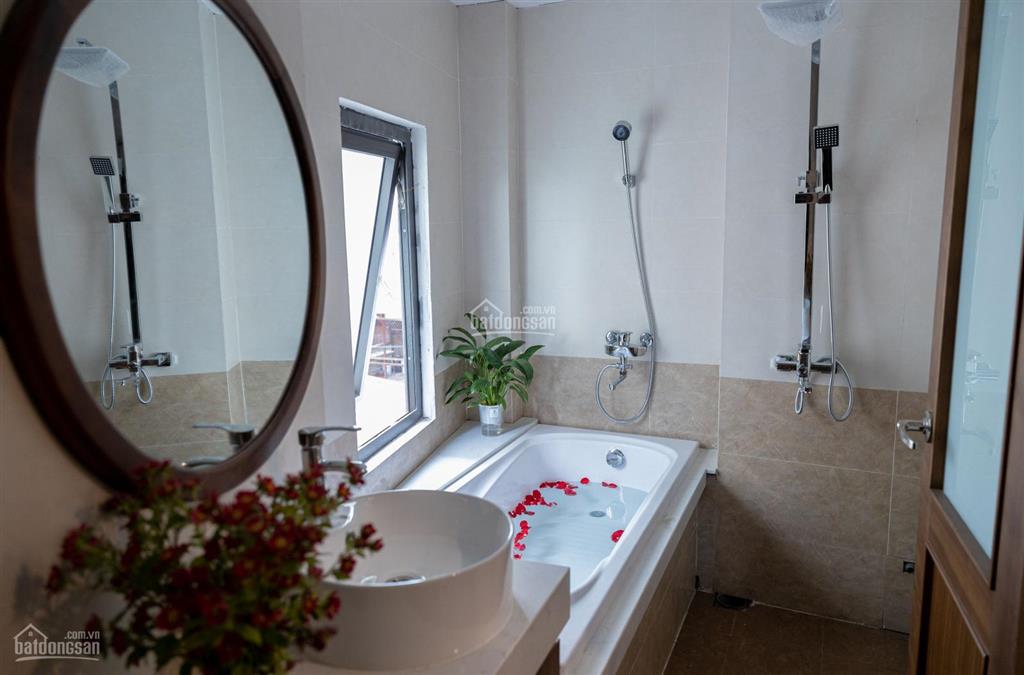 Tặng 3tr vào ở ngay căn hộ 1 ngủ 1 khách studio 35m2 đủ đồ có ban công oto đỗ cửa gần phan kế bính