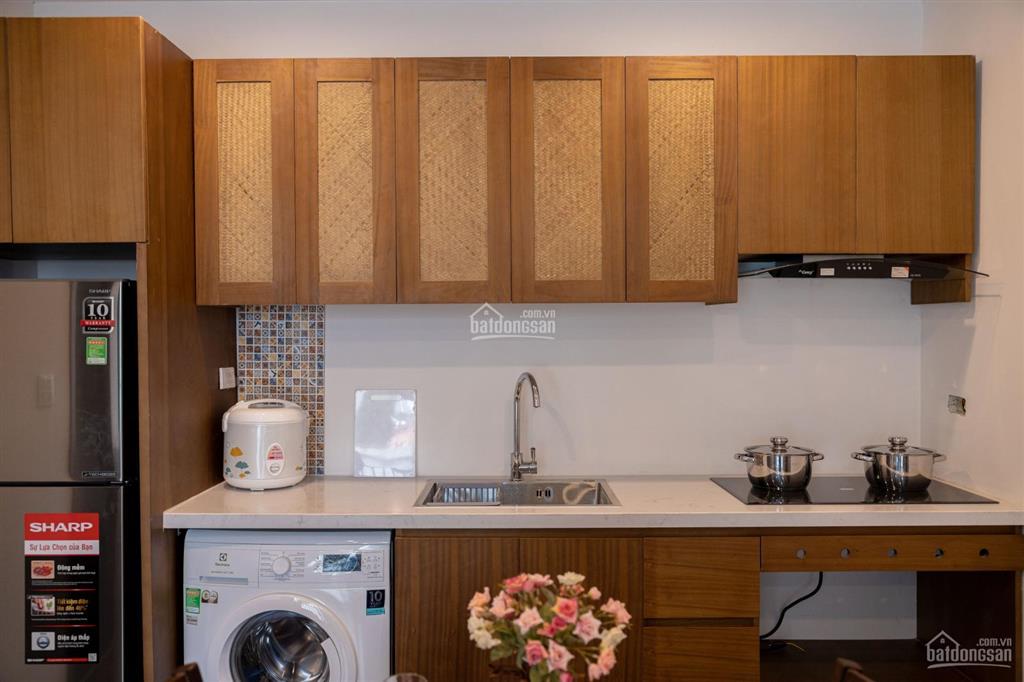 Tặng 3tr ở ngay căn hộ 1 ngủ 1 khách studio 35m2 đủ đồ có ban công oto đỗ cửa gần phan kế bính