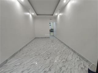 Ct nhà phố trung kính, cầu giấy, 55m2, 4 tầng, mt 4.5m, thông sàn, ngõ ô tô, đh, nl, 18 triệu/tháng