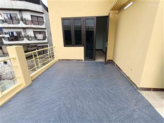 Nhà mặt phố phạm văn đồng, dt 140m2, mặt tiền 10m, phù hợp cửa hàng, showroom, spa, đào tạo, 45tr