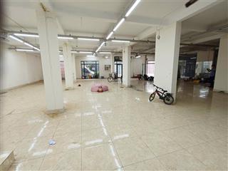 Cho thuê kho xưởng, mặt bằng kinh doanh, dt sàn 2000m2 an thượng, hoài đức, xuất vat, pccc, 50k/m2
