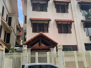 Cho thuê biệt thự toà vimeco, đường nguyễn chánh, cầu giấy, diện tích 100m2, 4 tầng 1hầm cạnh bigc