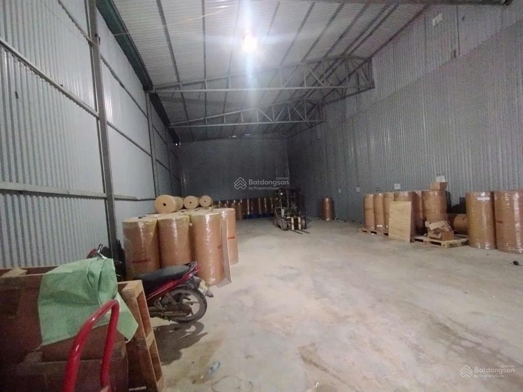 Kho xưởng coma5 đường 70, miêu nha, xuân phương, dt 520225m, xe công, vat, điện 3fa, bảo vệ, 85k/m