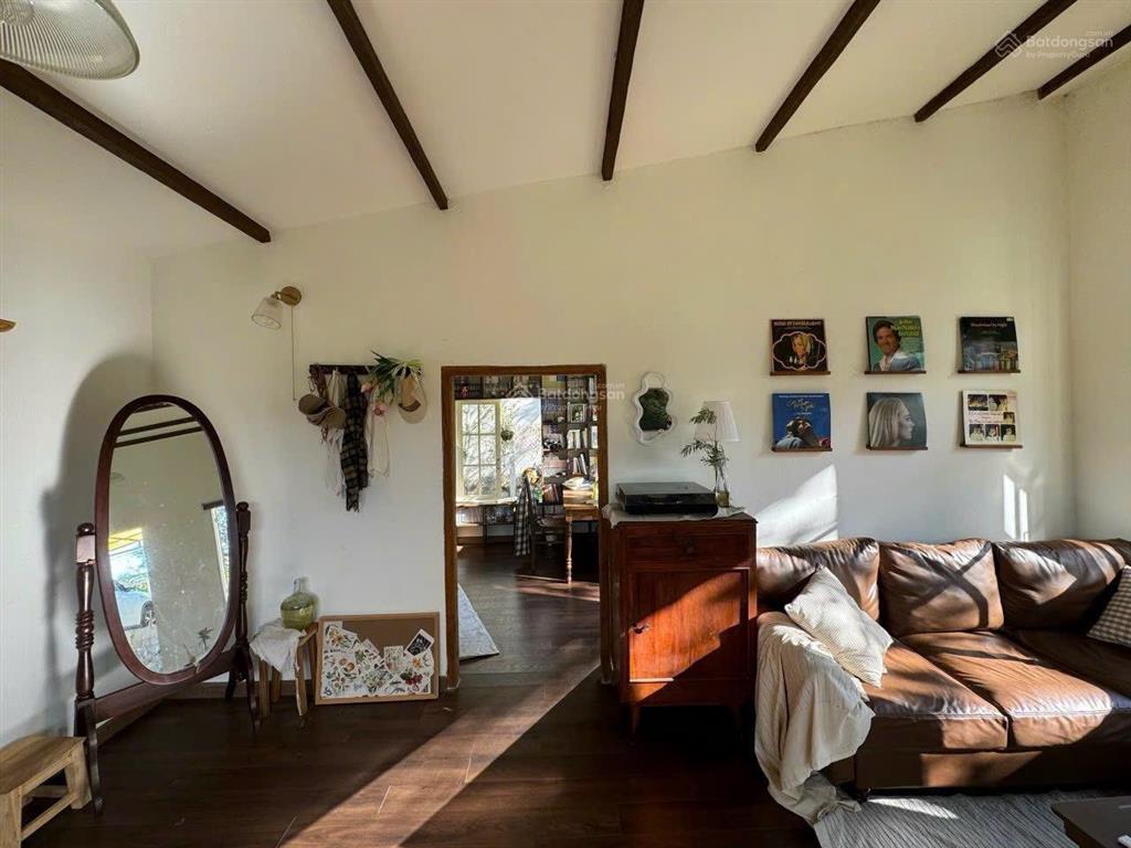 Dì đến thời hạn đáo hạn ngân hàng cắt lô sâu căn nhà vườn ở thị trấn cổ dran