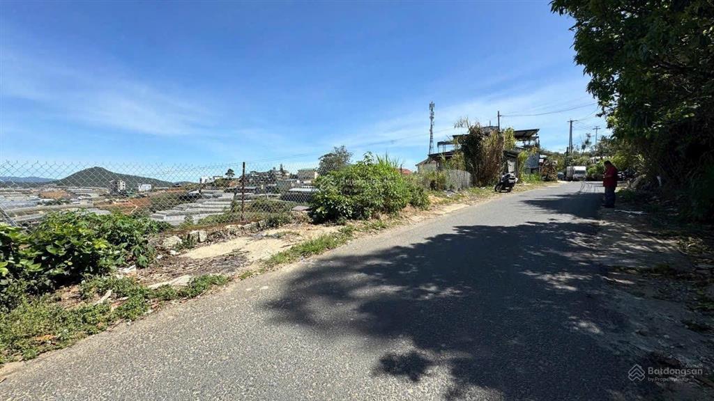 Anh trai đầu tư chứng khoán lỗ ngập sâu cần bán gấp 500m2 ven đà lạt, chỉ 401 tr