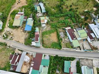 Gia đình đi định cư cần bán gấp lô view giáp hồ cực đẹp 200m2 giá 19tr/m2 sang tên ngay