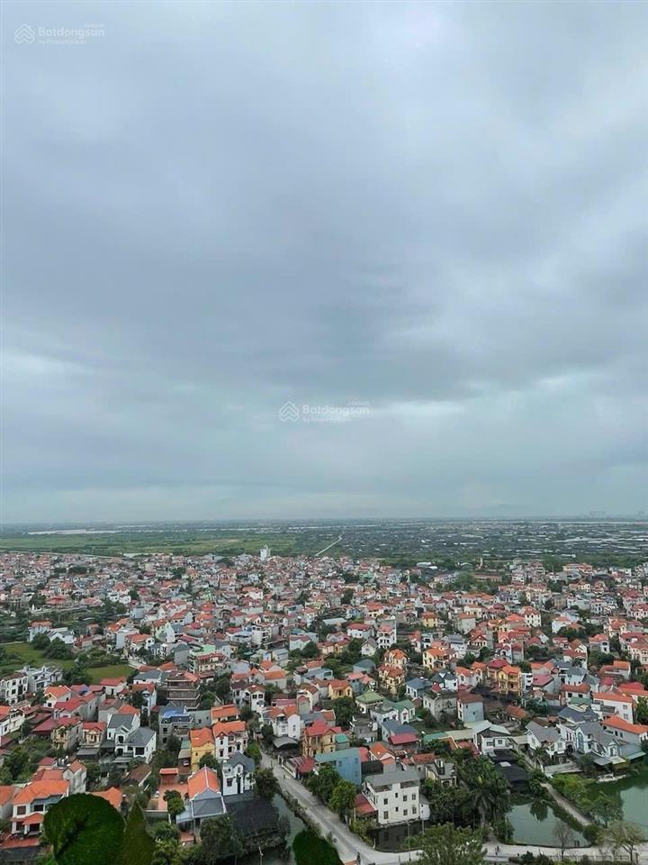 Cần bán căn 3 phòng ngủ toà l1 landmark 87m2, giá 6.360 tỷ bao phí full đồ