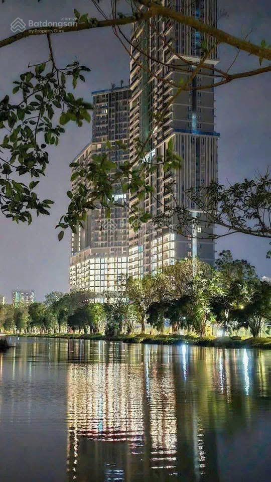 Cần bán căn góc 2 ngủ skyforest hướng đông nam giá 4.9 tỷ bao phí giá tốt nhất thị trường