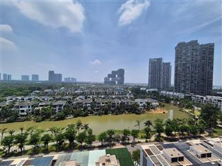 Cần bán căn 2 phòng ngủ sky oasis 68m2 hướng đông nam tầng 11, giá 4.080 tỷ bao phí