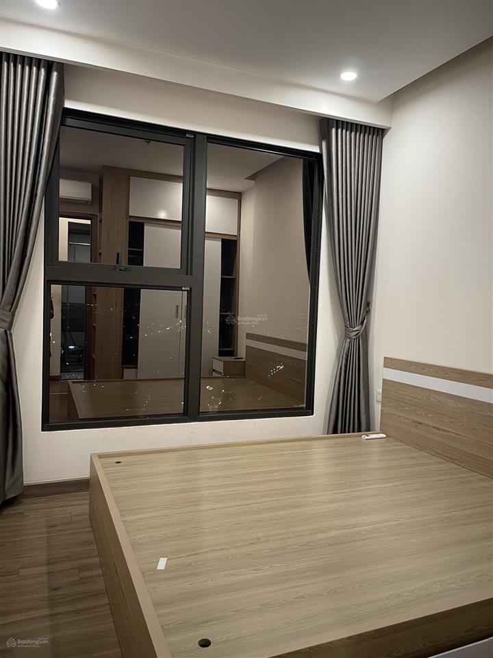 Bán căn 2 ngủ 1vs toà sp skyoasis giá 3.9 tỷ có hỗ trợ vay ngân hàng  0961 694 ***