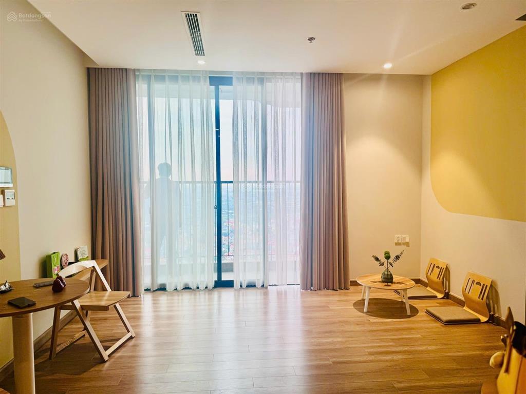 Bán căn studio toà landmark ecopark tầng đẹp sẵn sổ giá 3.29 tỷ bao phí