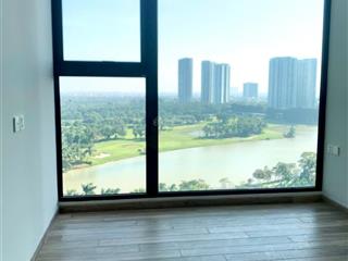 Bán căn 2 ngủ toà l1 landmark view sân golf, hồ thiên nga giá 6.590 tỷ bao phí  0961 694 ***