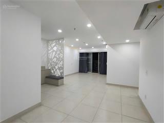 Cần bán căn hộ chung cư cosmo city. dt  110m2. 3pn  2wc. giá  5.6 tỷ ( giá tốt nhất ). đã có sổ