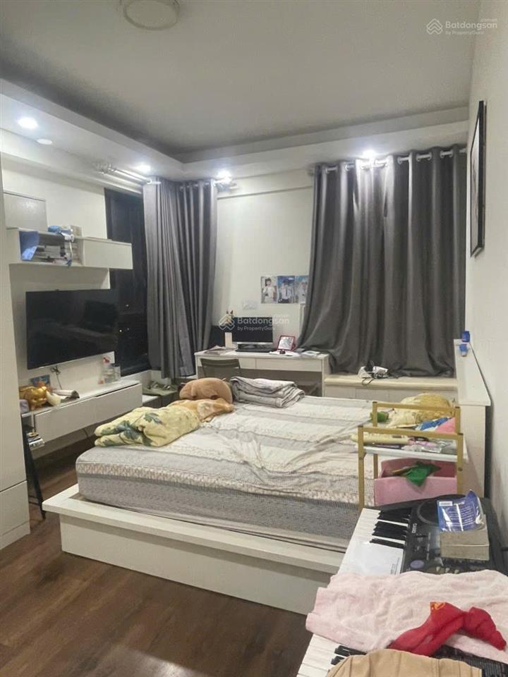 Cần bán căn hộ era town đức khải. 97m2 3pn  2wc, view sông. giá 3.35 tỷ