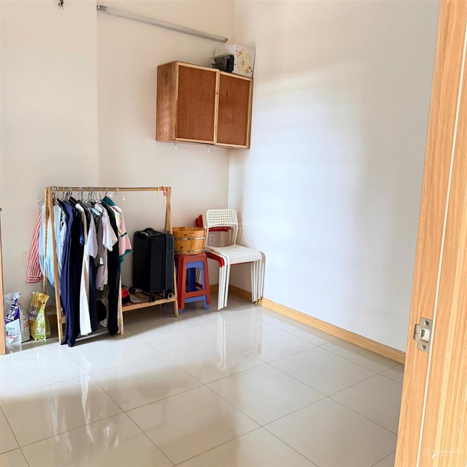 Bán jamona city đào trí 2pn 1wc 60m2 full nội thất chỉ 3,4 tỷ sổ hồng