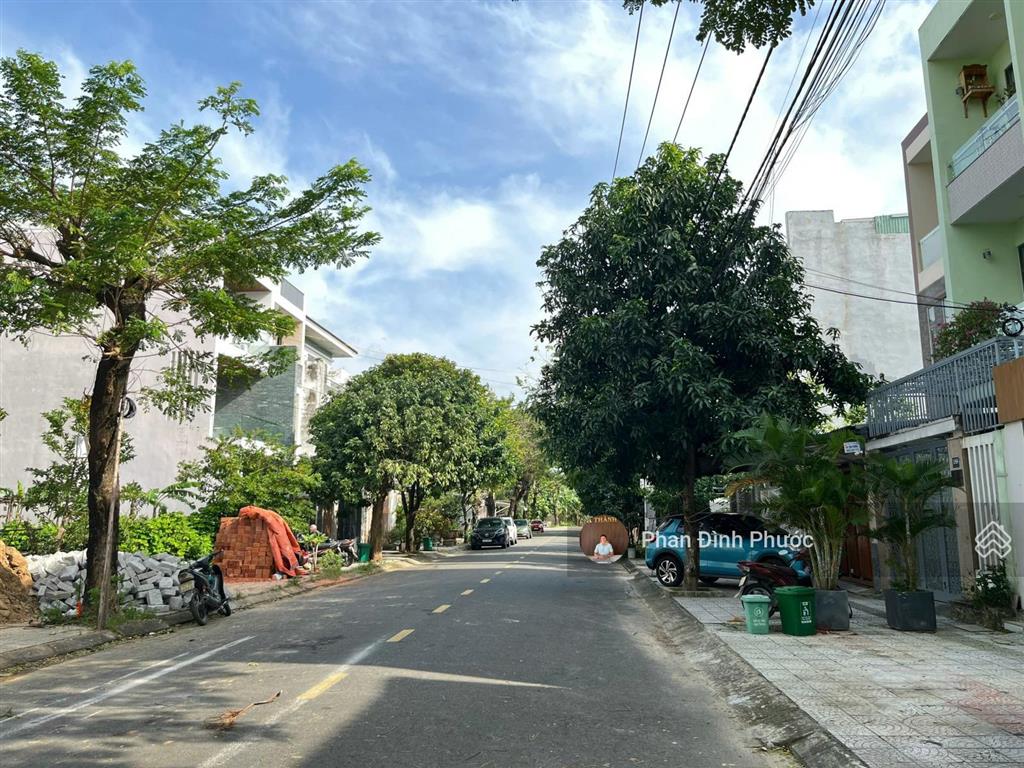 Bán 02 lô liền kề đường ngô huy diễn  khu đảo 1, hòa xuân