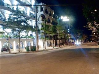 Lô 2 mặt tiền đẹp gần sông  bán lô góc đường lý nhật quang, sơn trà, gần sông, dt 6,8x25m