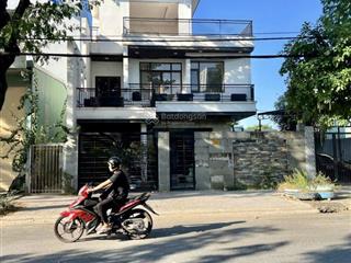 Bán nhà biệt thự 3 tầng đẹp  2 lô liền kề  mặt tiền đường trần nguyên đán, đường 10m5, dt 296m2