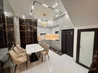 Nhà phố trần quốc vượng 37m2, ô tô gần, kinh doanh, nhiều trường đại học lớn, full đồ