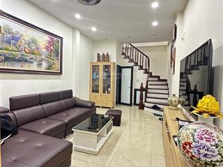 Nhà riêng đang cho thuê doanh thu 20tr/th quan nhân dt 33m² 5 tầng mt 3.2m giá 7 tỷ thanh xuân