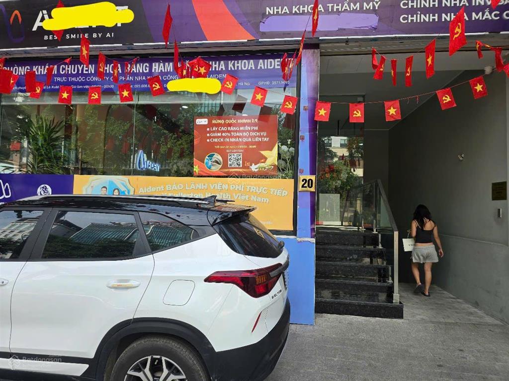 Hiếm lô góc mặt tiền lớn mp giảng võ sát vinhomes triển lãm giảng võ 52m2 3tầng mt 9m 32 tỷ ba đình