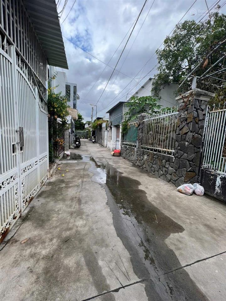 Bán nhà tổ 7 lư cấm phường ngọc hiệp (tây nha trang) diện tích 196m2 ngang 10m, pháp lý chuẩn