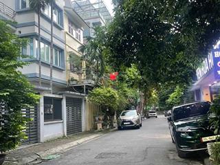 Cần bán căn biệt thự tại khu đô thị yên hoà  đường trần kim xuyến, xây 4 tầng
