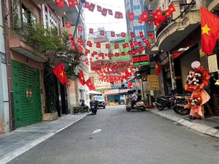 Hot! cần bán nhanh nhà chia lô khu hoàng ngân  trung hòa nhân chính, hà nội