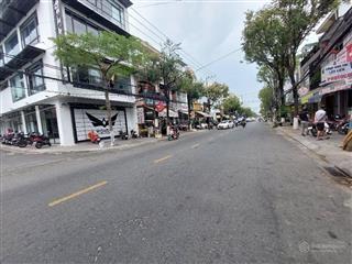 Bán đất tặng mặt bằng kinh doanh dt khủng 230m2  2 mặt tiền cực đẹp, ngay trung tâm hòa cường bắc