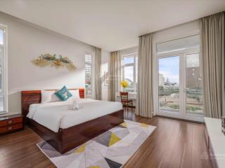 Cho thuê căn villa hồ bơi 300m2 full nội thất mặt tiền khu phước trường, cách biển chỉ 100m