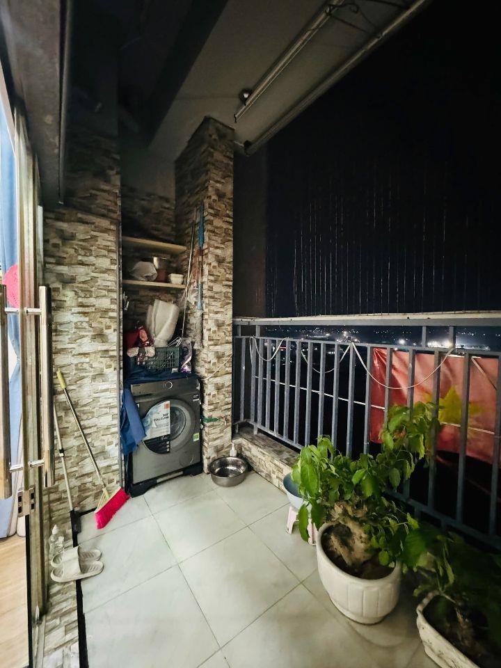 Chính chủ bán căn góc view đường tầng 18 Chung cư Thanh Hà Cienco 5 