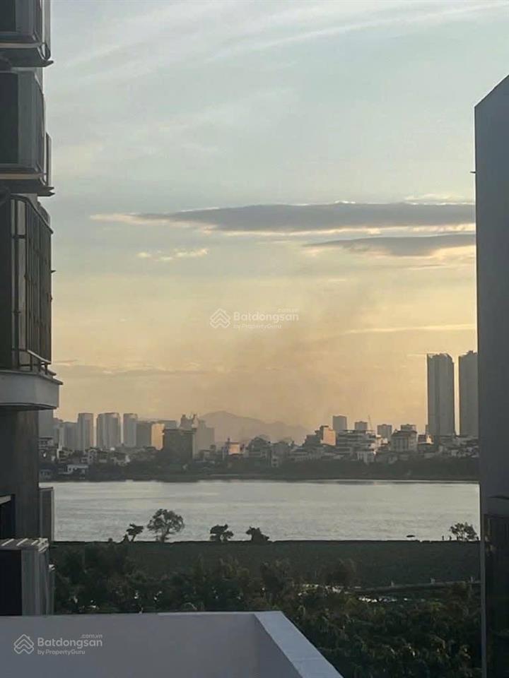 Siêu đẹp ! xuân diệu, tây hồ  thang máy  view hồ  2 thoáng. 40m x 7 tầng  mt 5m  giá 12.9 tỷ.