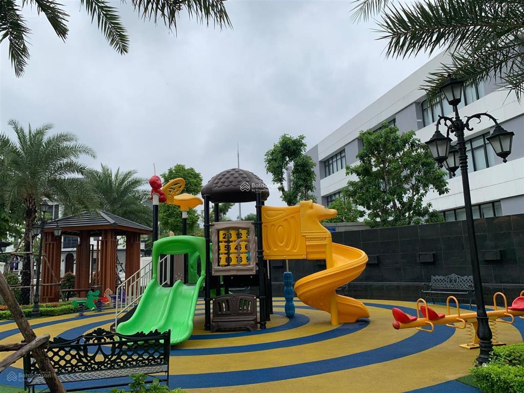 Hàng mới căn góc thạch thảo 165m đối diện cụm khu vui chơi thể thao và trường liên cấp có 1 không 2