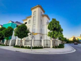 Hot  căn góc 330m2 mặt tiền bề thế view hồ điều hòa vinhomes green villas vị trí đẹp nhất dự án