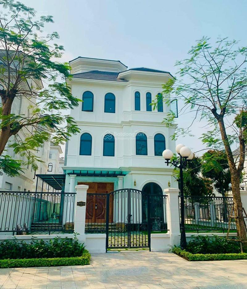 Bán nhanh căn góc 321m2 vinhomes green villas  view công viên gần trường học và khu dịch vụ