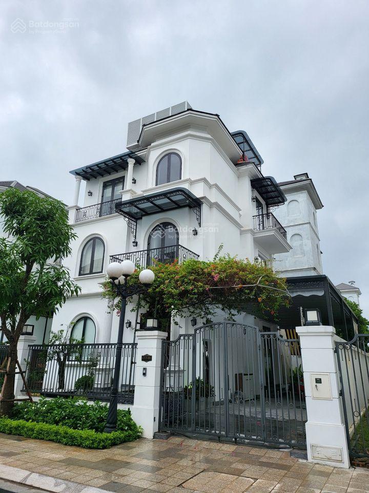 Chính chủ gửi bán biệt thự vinhomes green villas, diện tích 284m giá 80 tỷ cần bán